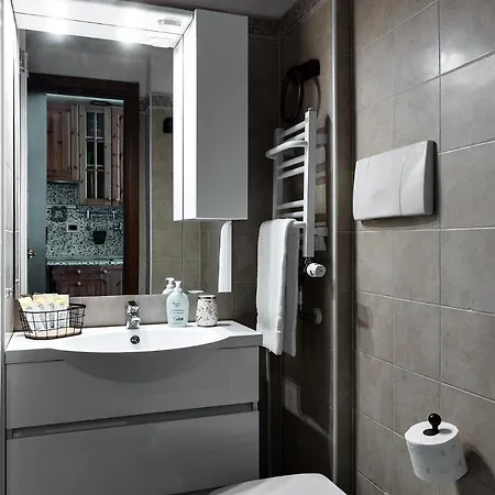 Dehomes - Porta Nuova Business * ミラノ